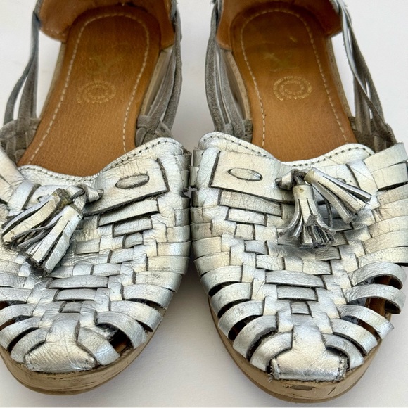 Huarache silver leather sandal flats - Picture 6 of 11